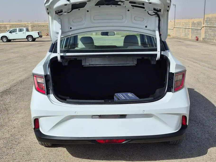 2024 Hyundai Grand i10 Fleet 