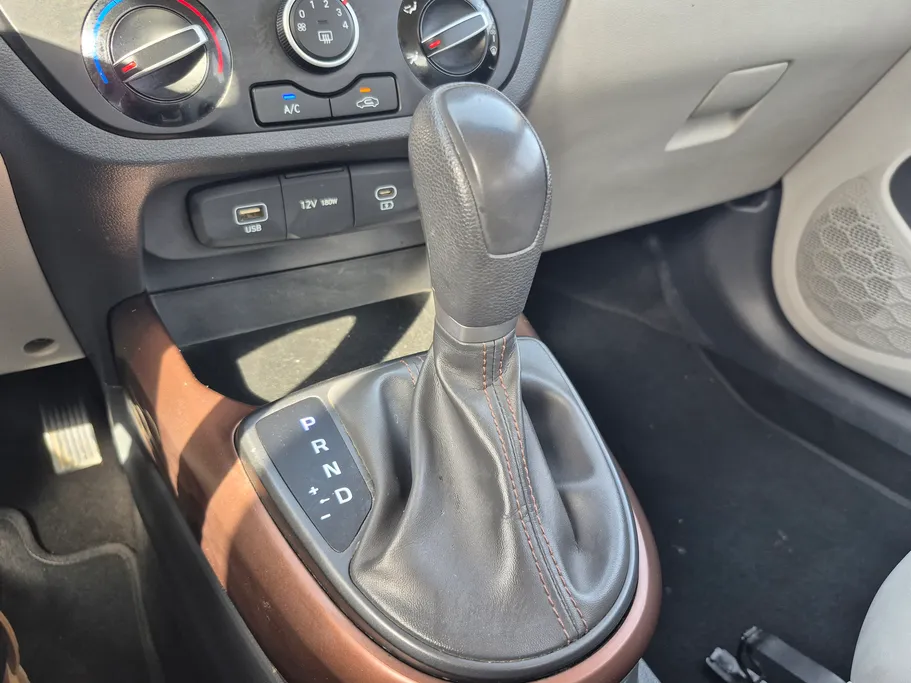 2024 Hyundai Grand i10 Fleet 