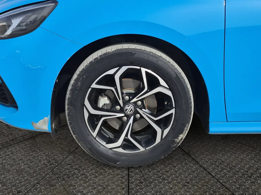 2022 MG GT STD 