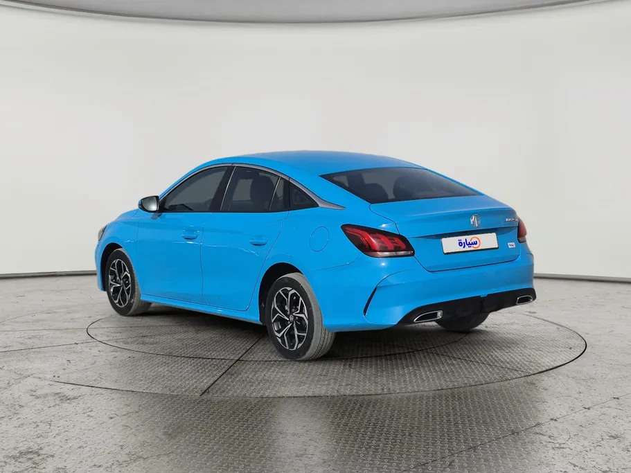 2022 MG GT STD 