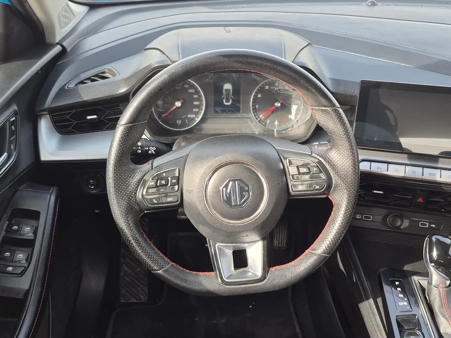2022 MG GT STD 