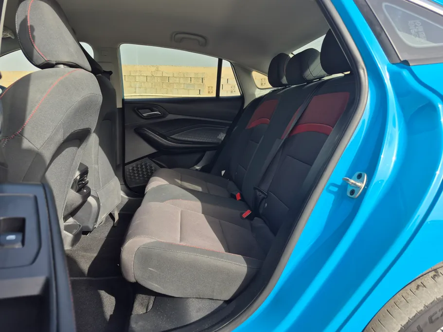 2022 MG GT STD 