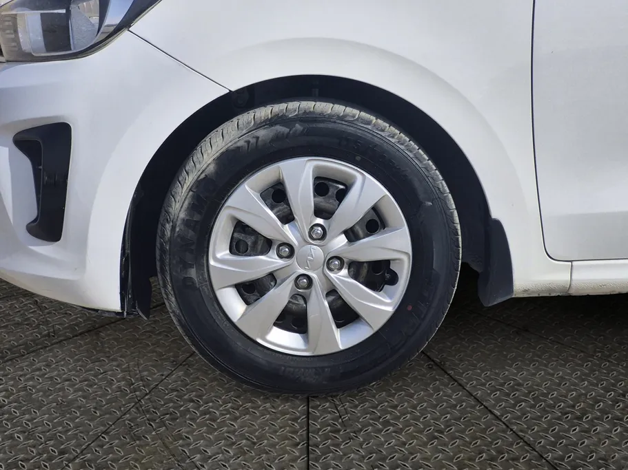 2023 Kia Pegas LX 