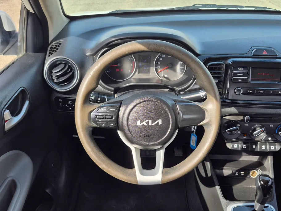 2023 Kia Pegas LX 