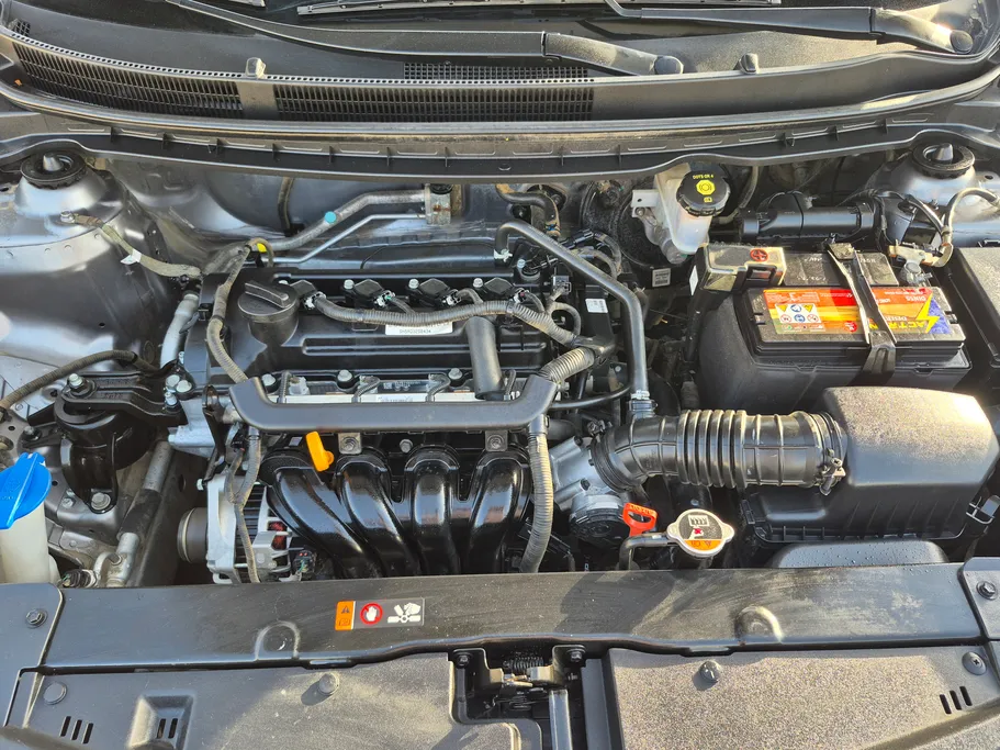 2023 Kia Pegas LX 