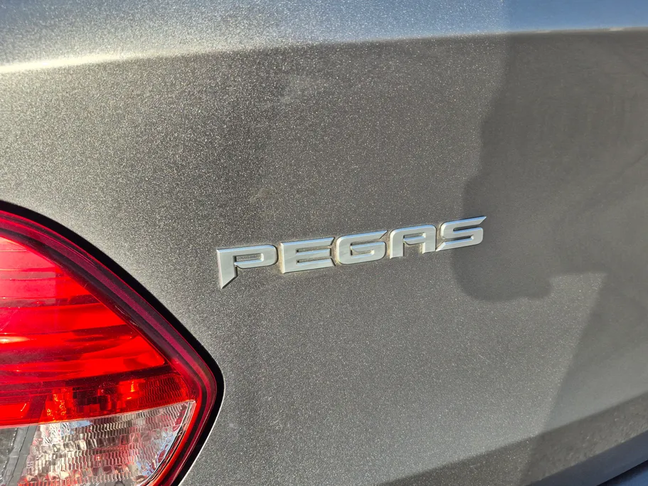 2023 Kia Pegas LX 