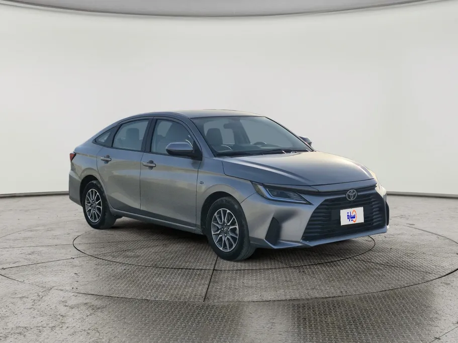 2024 Toyota Yaris  Y 