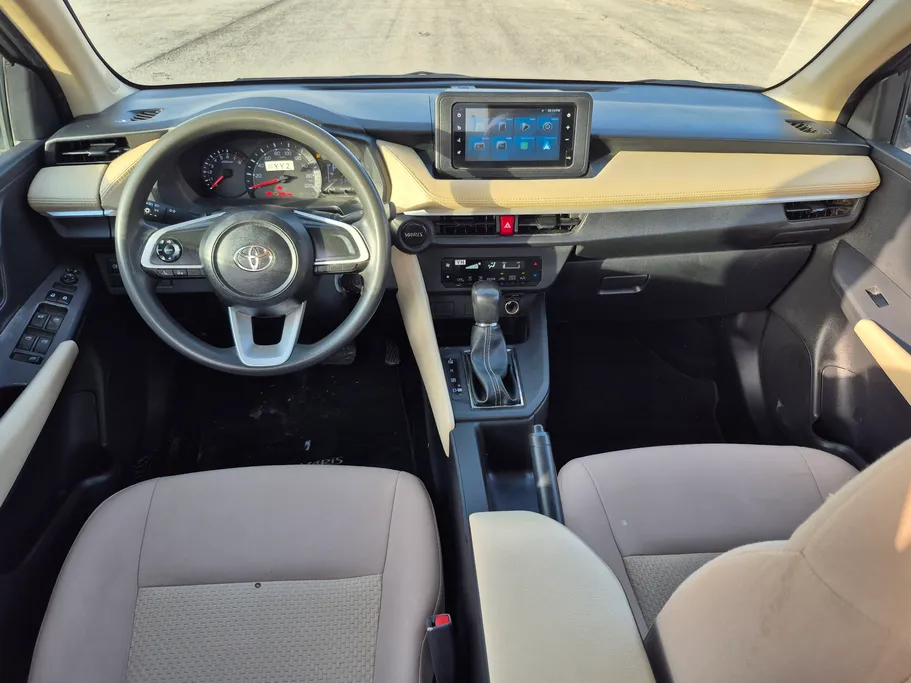 2024 Toyota Yaris  Y 