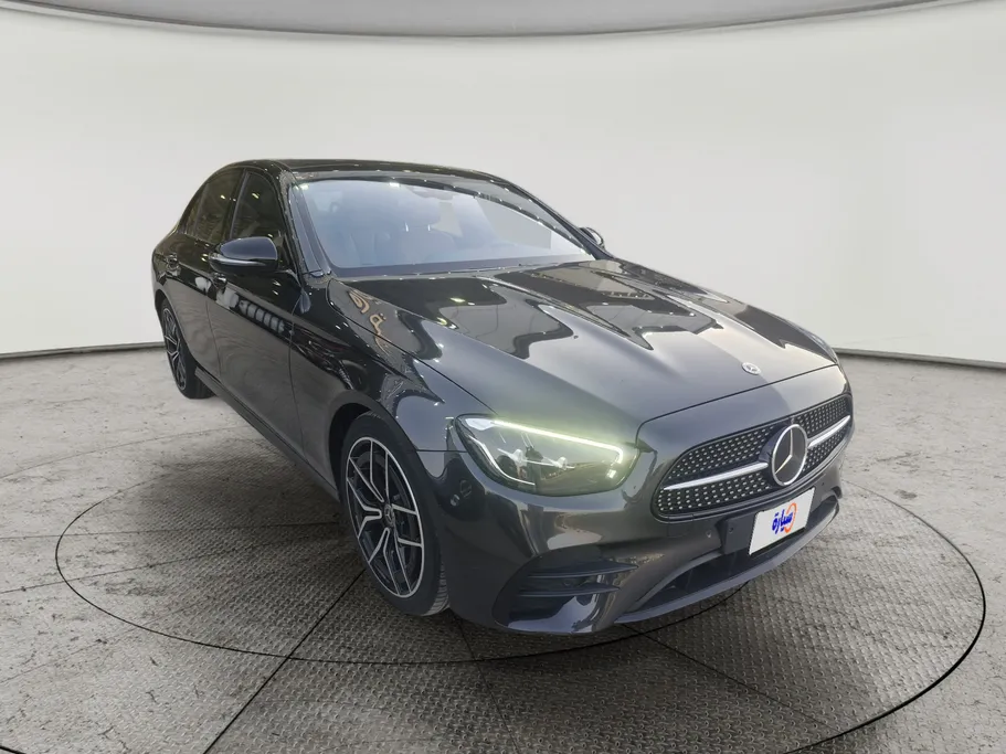 2022 Mercedes E 200 