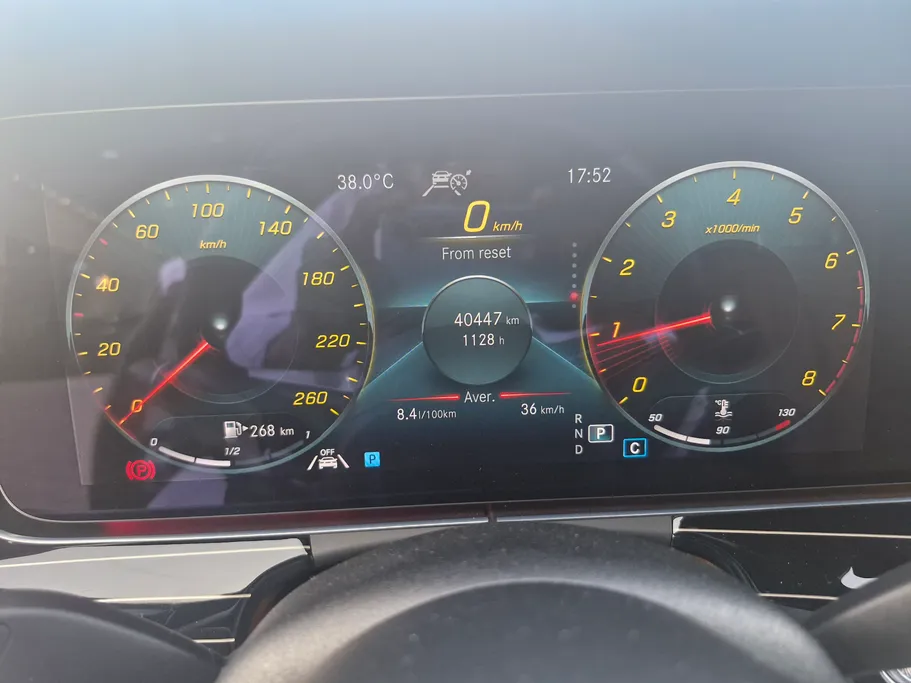 2022 Mercedes E 200 