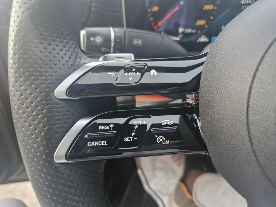 2022 Mercedes E 200 