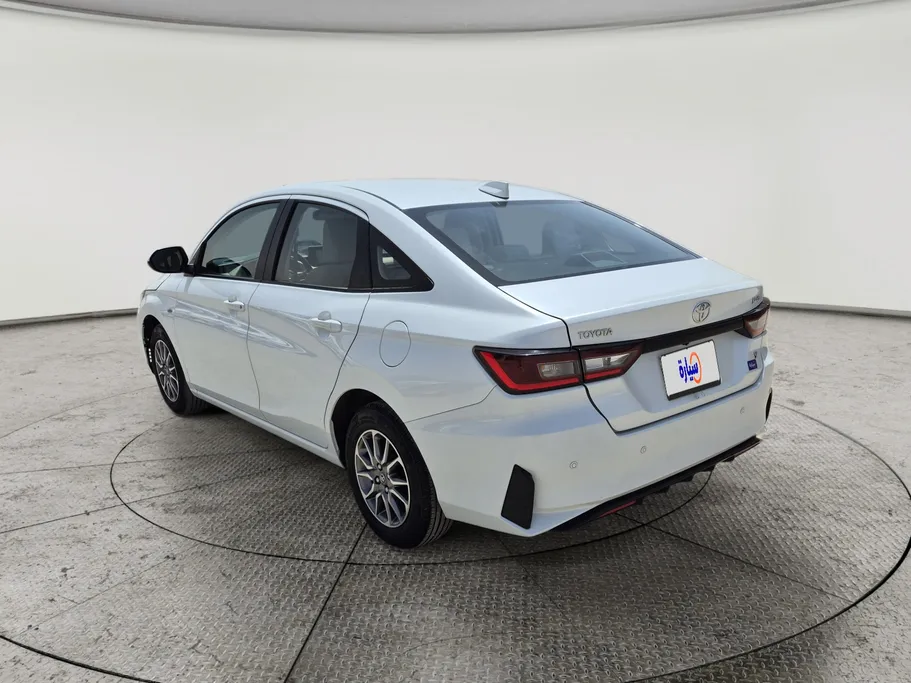 2023 Toyota Yaris  Y 