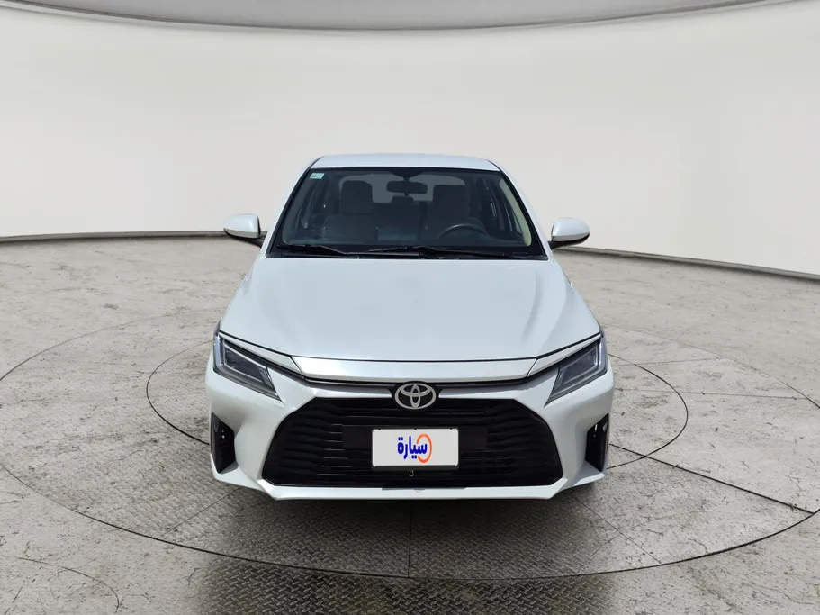 2023 Toyota Yaris  Y 