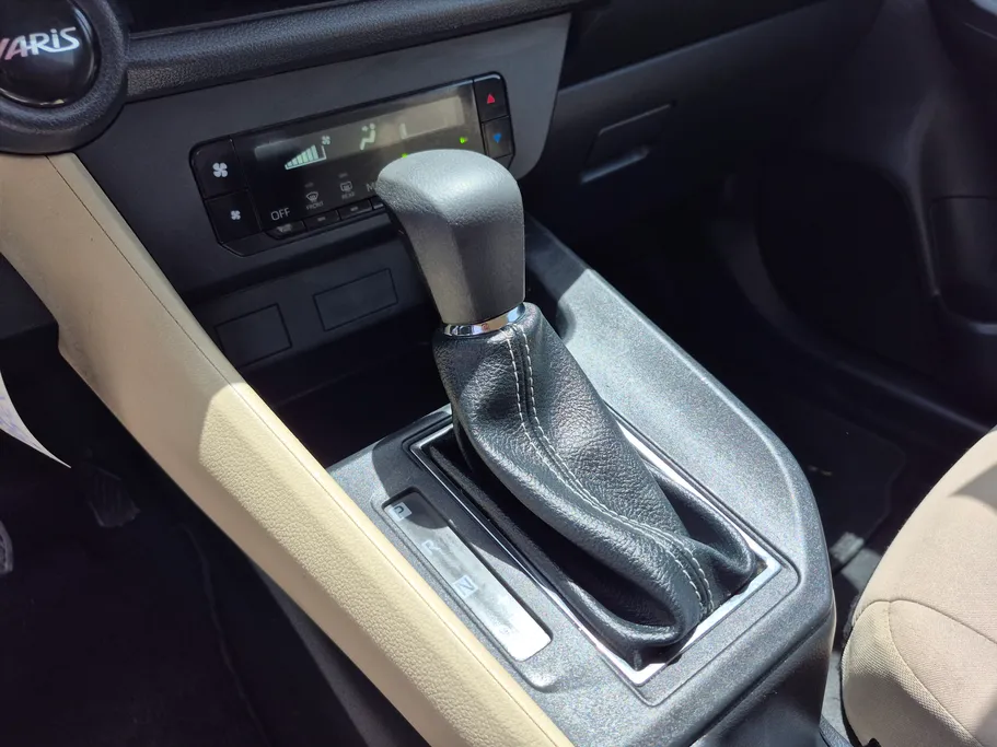 2023 Toyota Yaris  Y 
