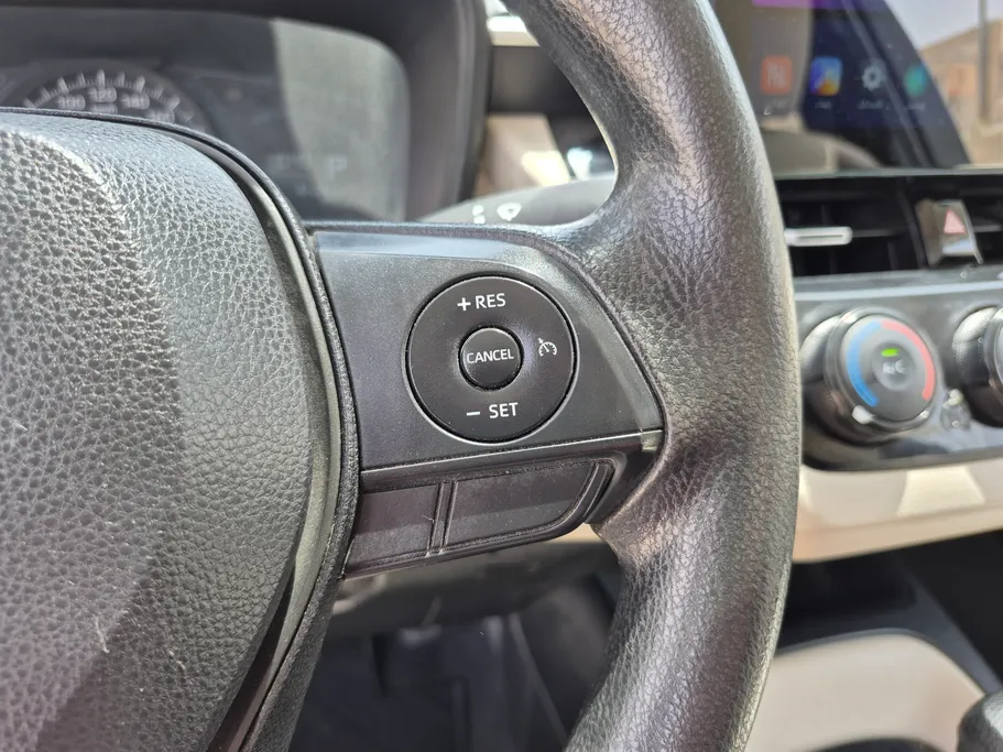 2024 تويوتا Corolla XLI 