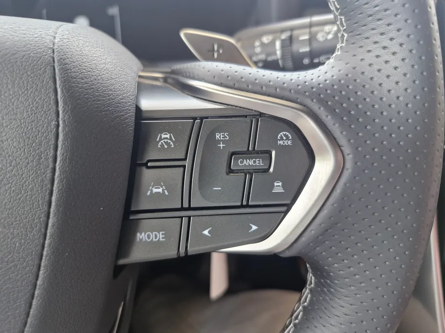 2025 Lexus LX 600 