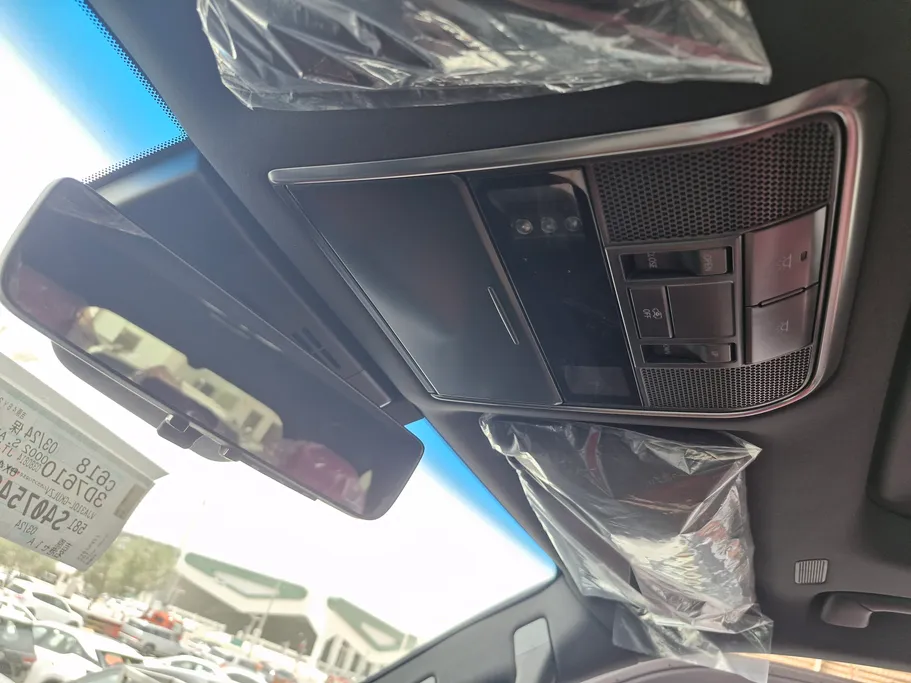 2025 Lexus LX 600 