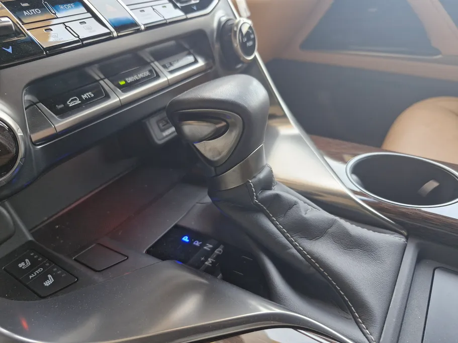 2025 Lexus LX 600 