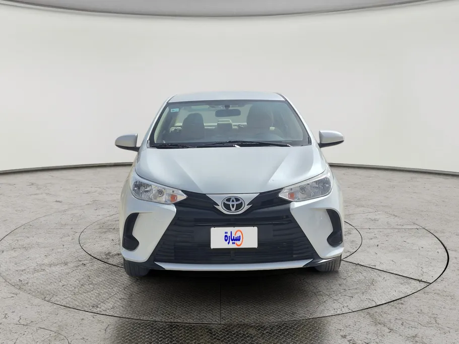 2021 Toyota Yaris  Y 