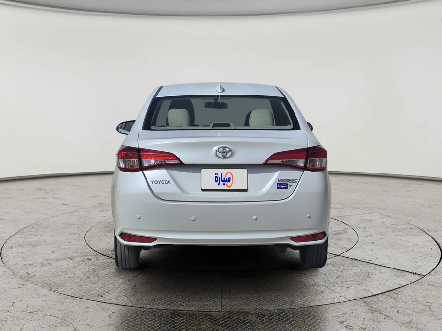 2021 Toyota Yaris  Y 