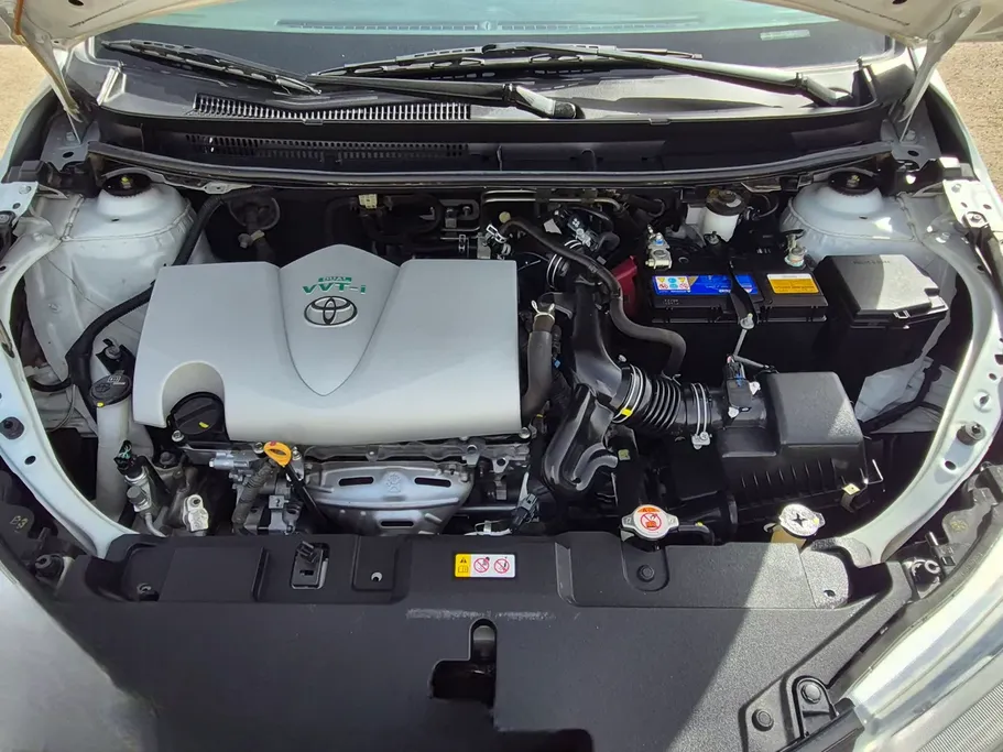 2021 Toyota Yaris  Y 