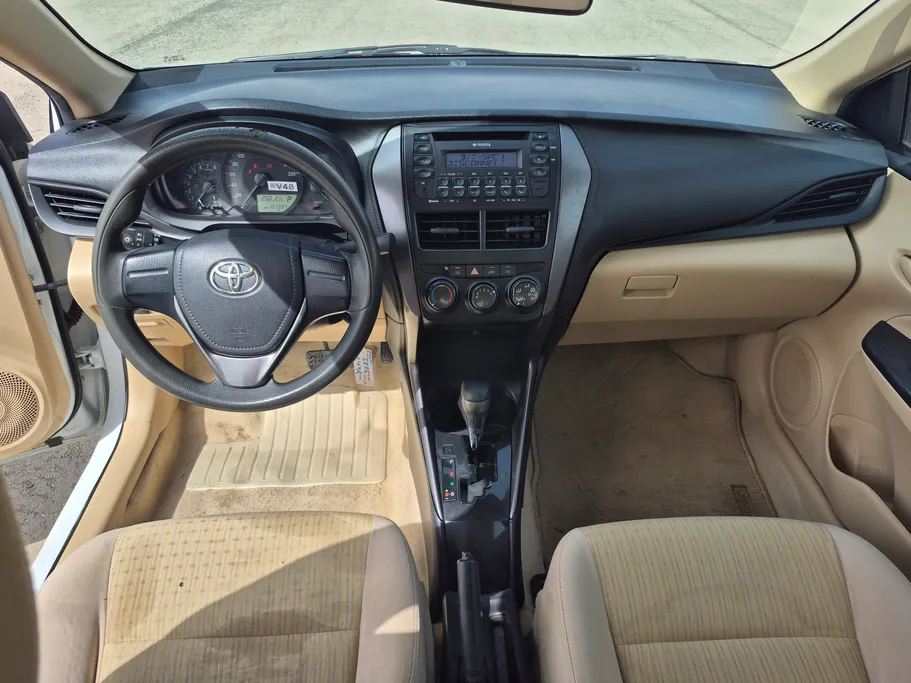 2021 Toyota Yaris  Y 