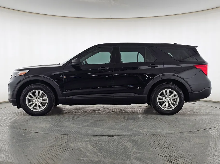 2022 Ford Explorer STD 