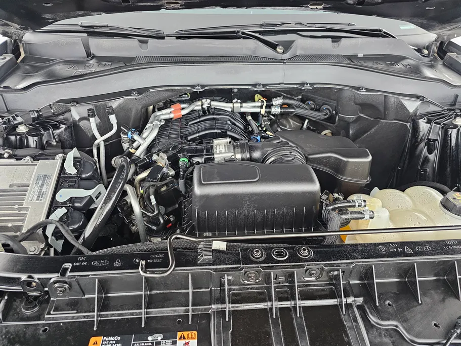 2022 Ford Explorer STD 
