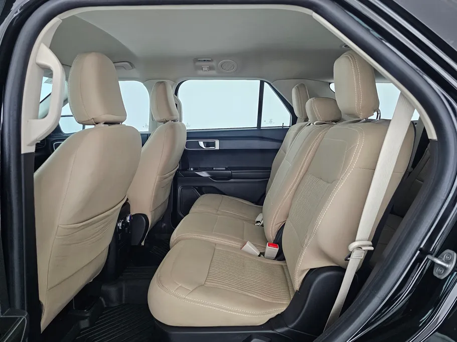 2022 Ford Explorer STD 