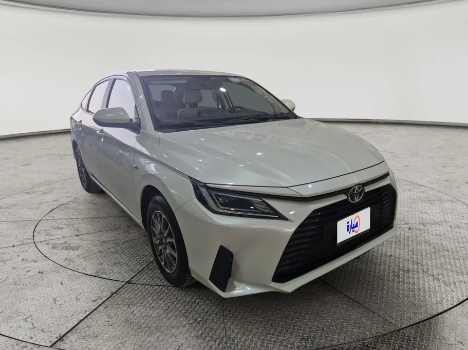 2024 Toyota Yaris  Y 