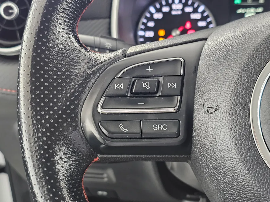 ام جي ZS STD 2023 