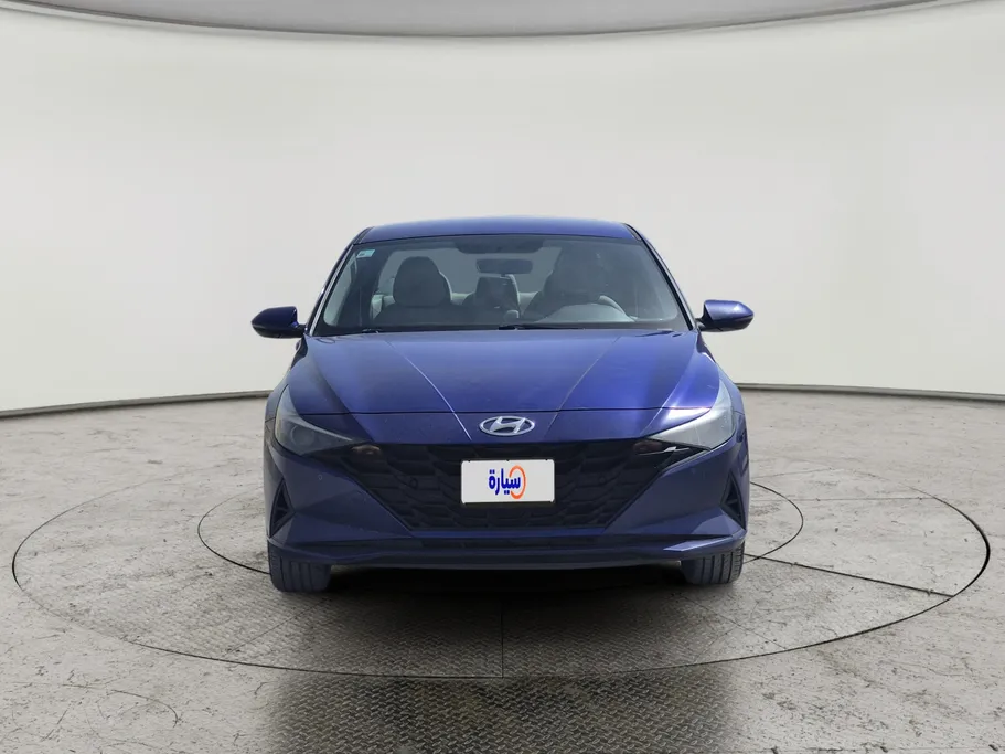 2023 Hyundai Elantra Smart 