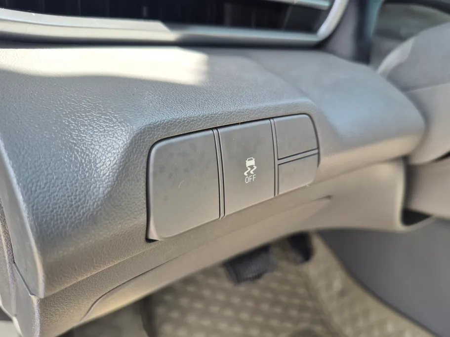 2023 Hyundai Elantra Smart 