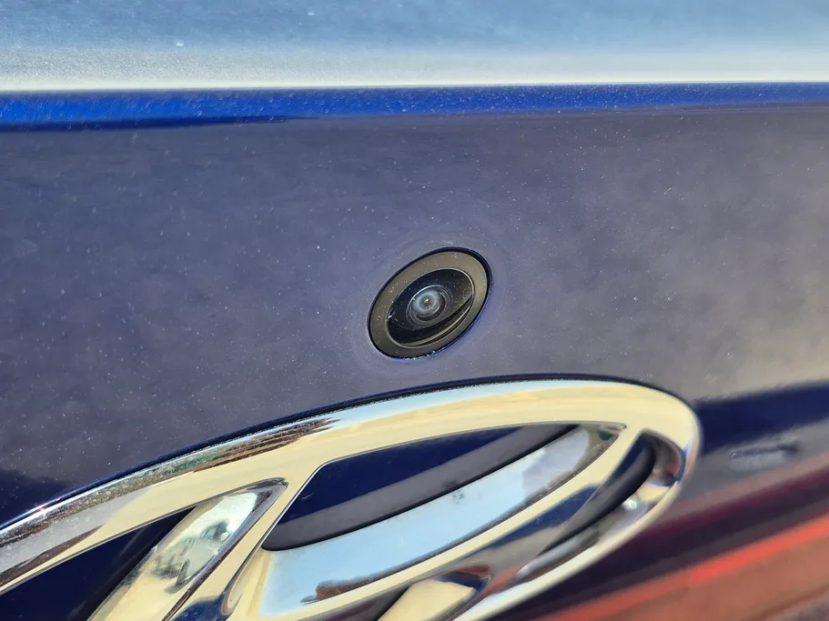 2023 Hyundai Elantra Smart 