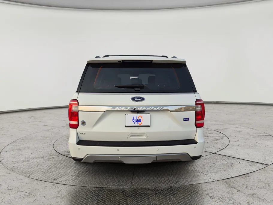 2020 Ford Expedition XLT 