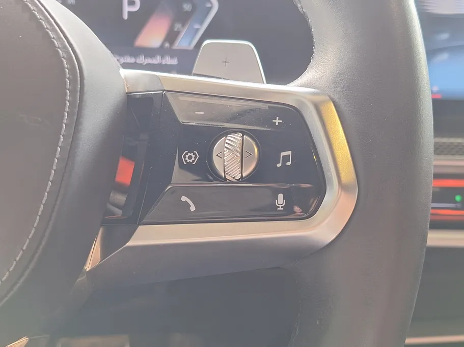 بي ام دبليو الفئة السابعة 735i 2025 