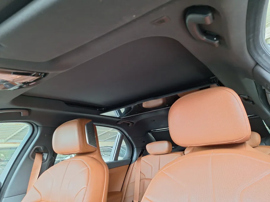 بي ام دبليو الفئة السابعة 735i 2025 