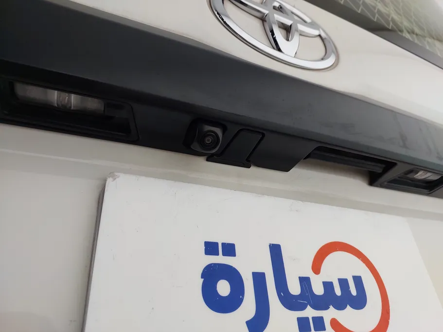 2024 Toyota Haice فان بضاعه 