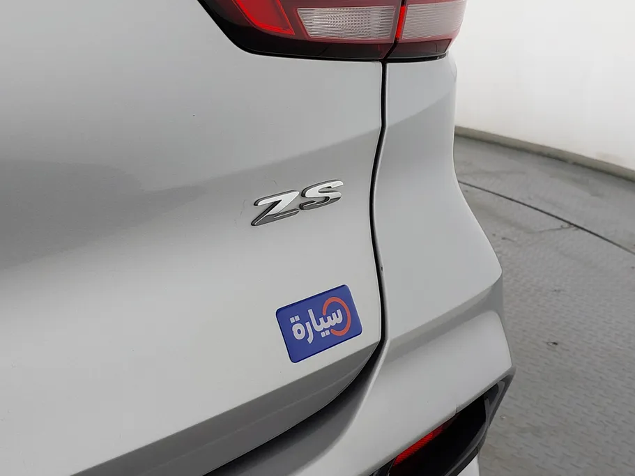 ام جي ZS STD 2023 