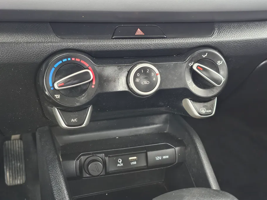 2020 Kia Rio LX 