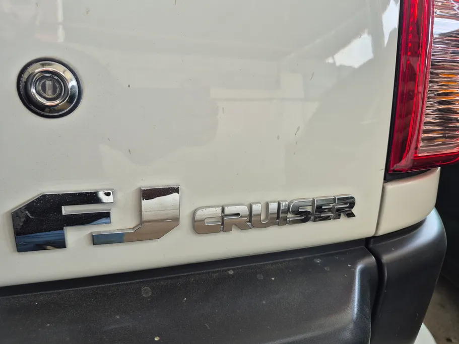 تويوتا اف جي FJ Cruiser 2023 