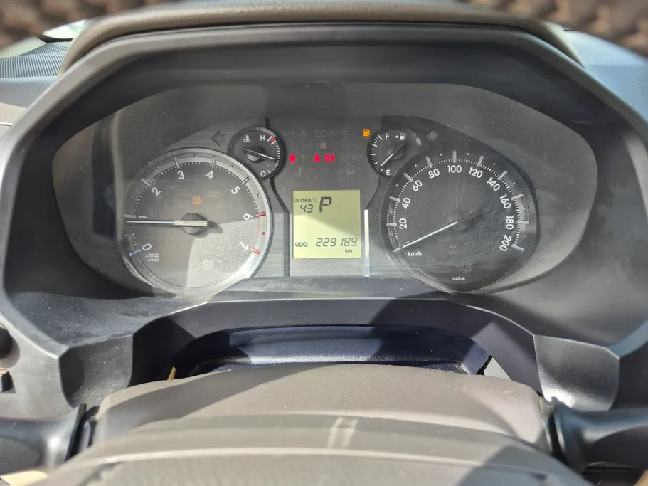 تويوتا برادو TXL1 2022 
