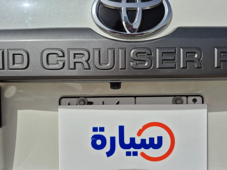 تويوتا برادو TXL1 2022 