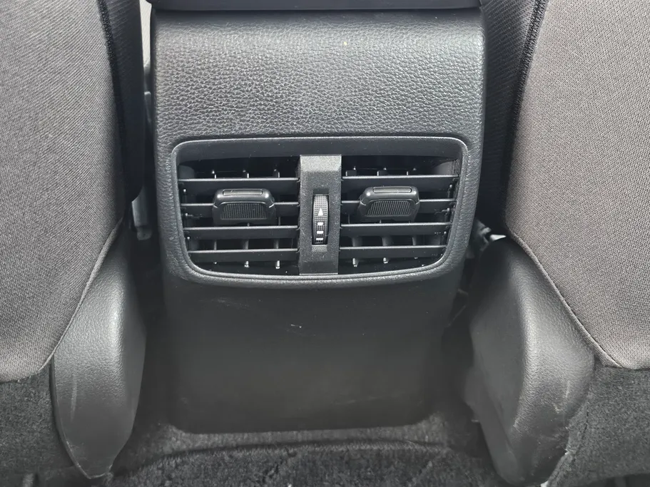 2025 Toyota Corolla XLI 