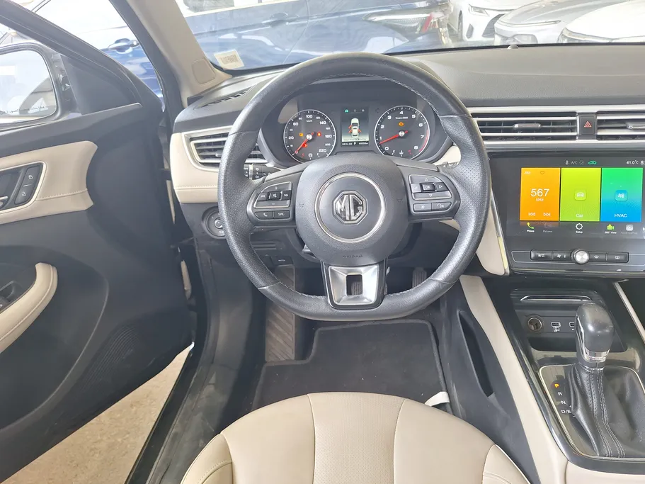 2023 MG 5 COM 