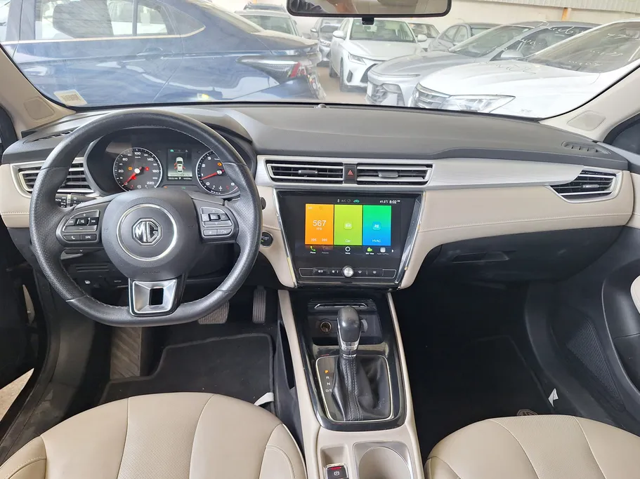 2023 MG 5 COM 