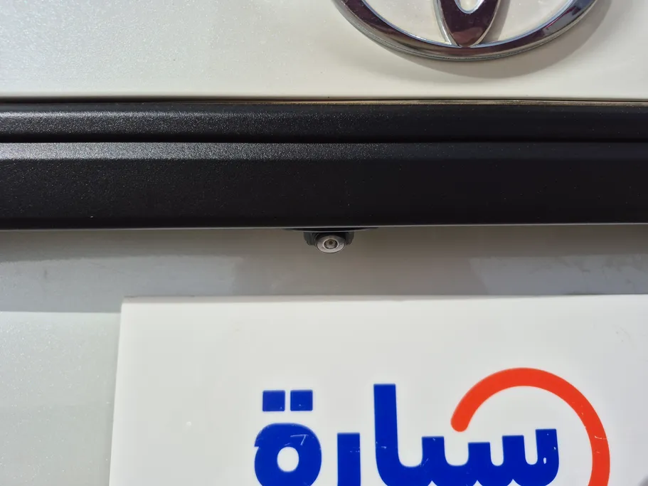 تويوتا يارس Y 2023 