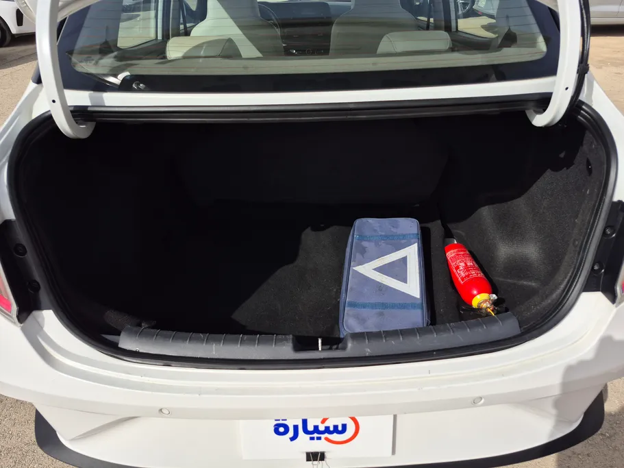 هيونداي Grand i10 فلييت 2024 