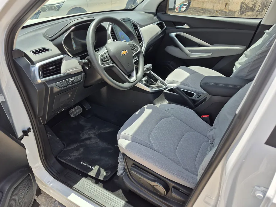 2025 Chevrolet Captiva LS 