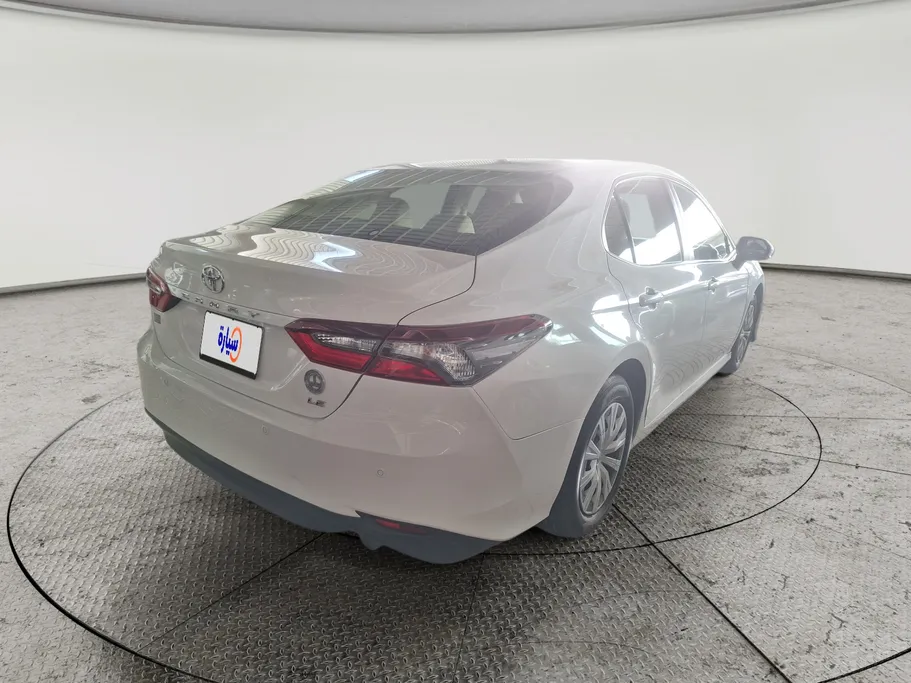 2022 Toyota Camry  LE 